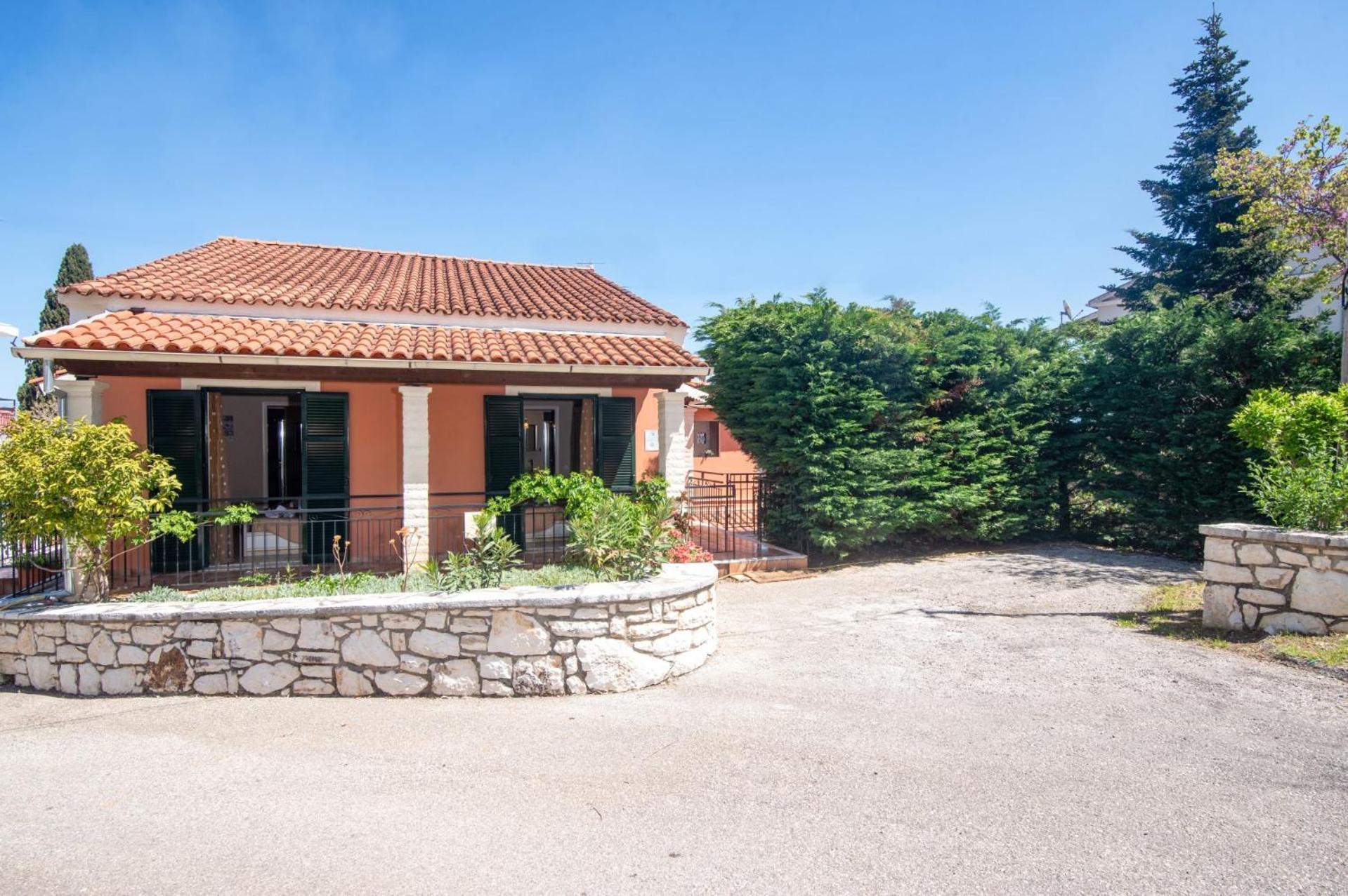 Villa Annie By Villa Plus Kassiopi Exteriör bild