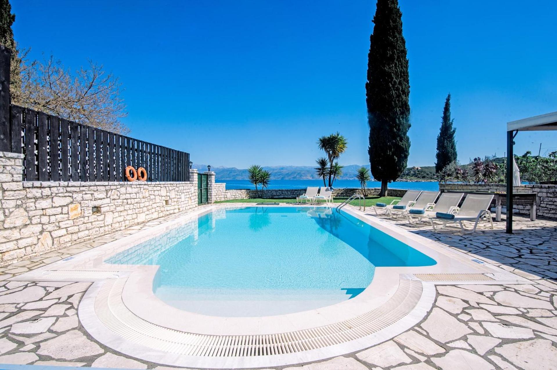 Villa Annie By Villa Plus Kassiopi Exteriör bild